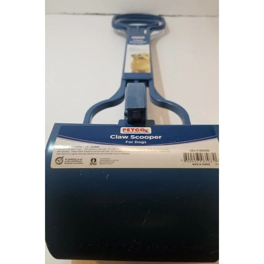 COPY - New Petco claw Pooper Scooper for dogs - Works Great on grass, gravel an…